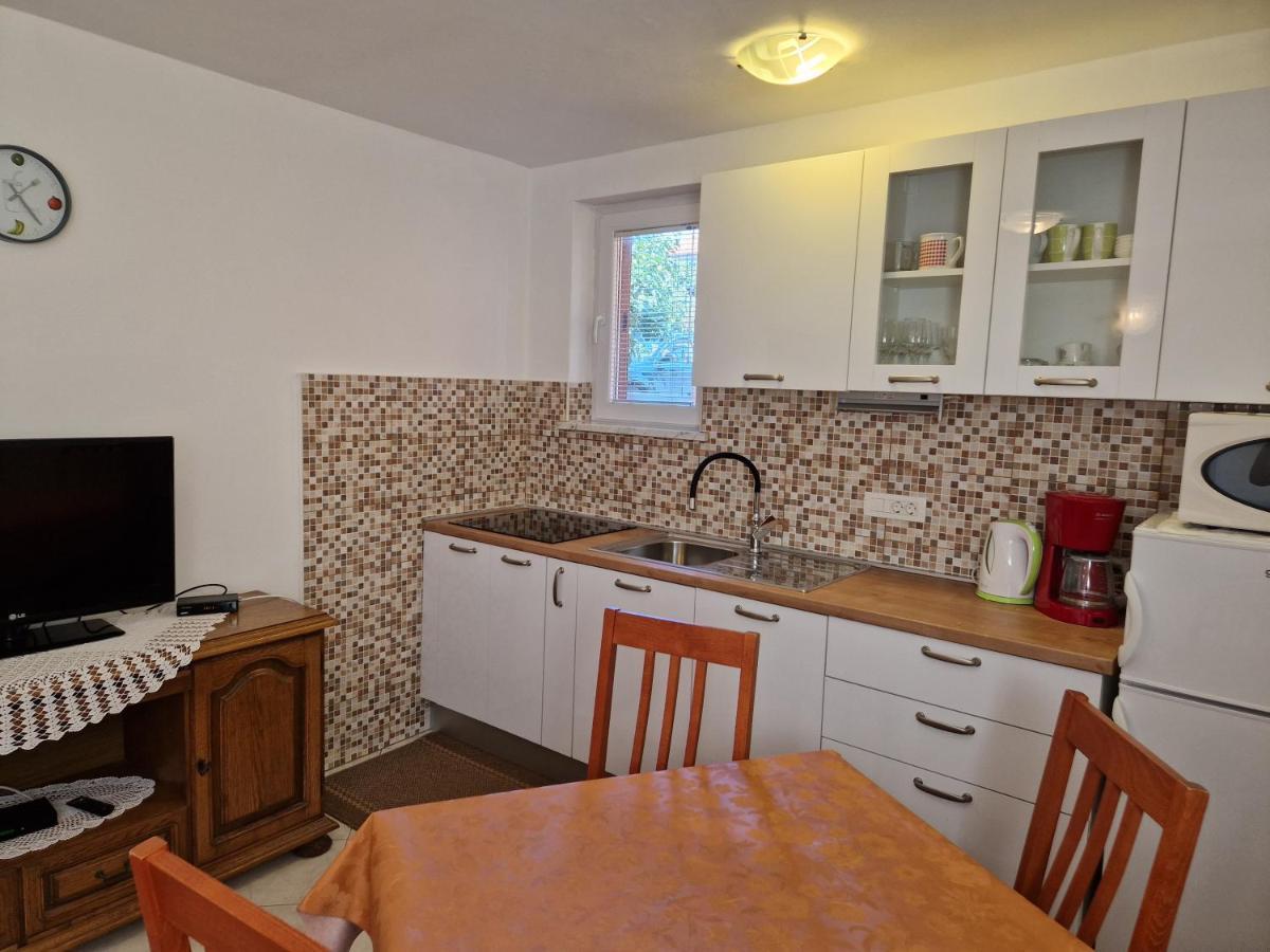 זאדאר Apartments Luka & Sara מראה חיצוני תמונה