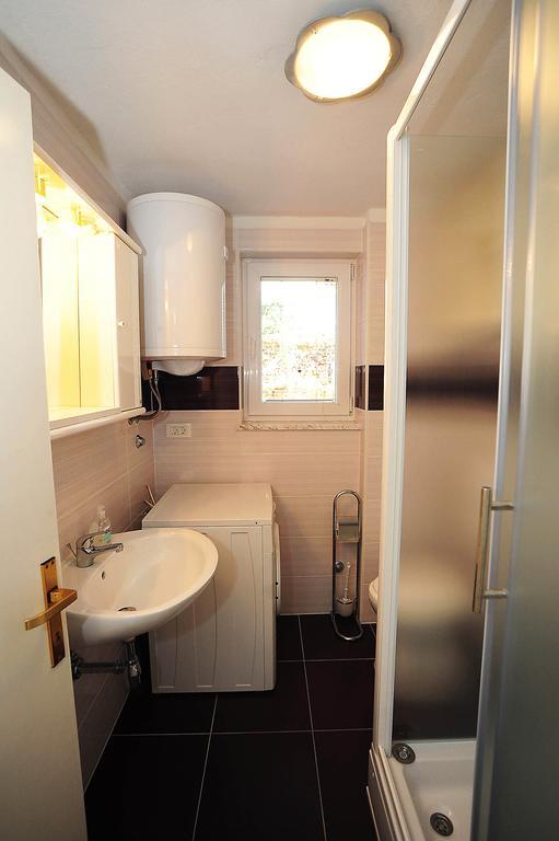 זאדאר Apartments Luka & Sara מראה חיצוני תמונה
