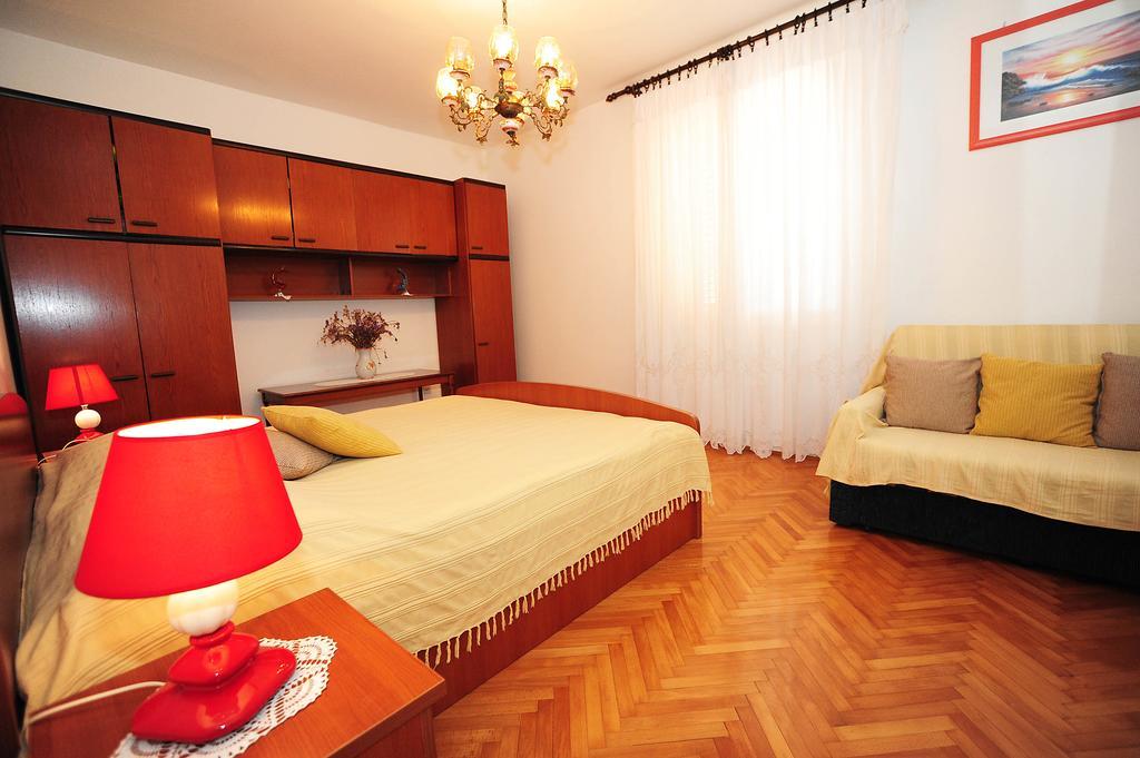 זאדאר Apartments Luka & Sara מראה חיצוני תמונה
