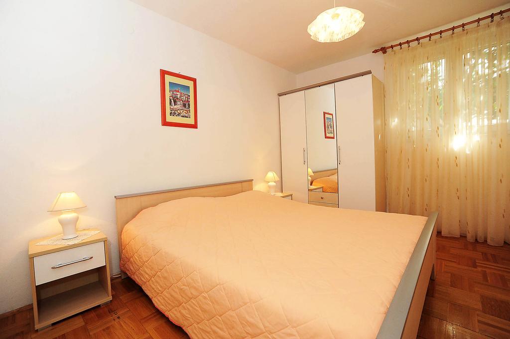 זאדאר Apartments Luka & Sara מראה חיצוני תמונה