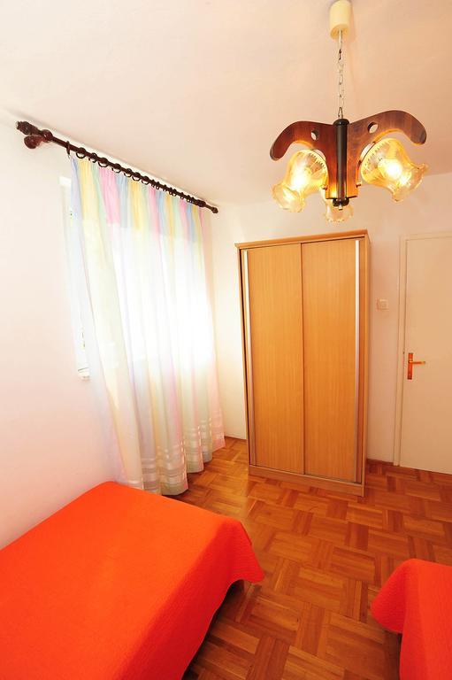 זאדאר Apartments Luka & Sara מראה חיצוני תמונה